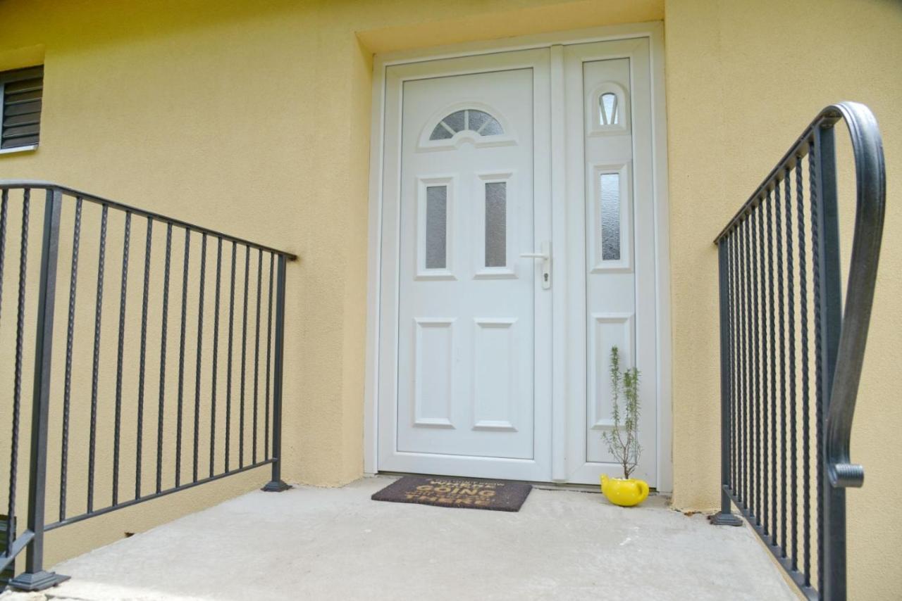 Apartamento Zoja Vrdnik Exterior foto